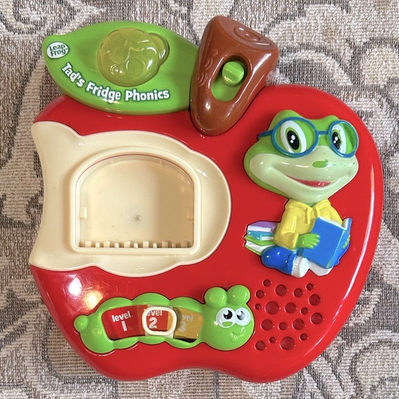 Leap Frog Tad’s Fridge Phonics Magnetic Learn Your Letters & Sounds Toy - Picture 4 of 8